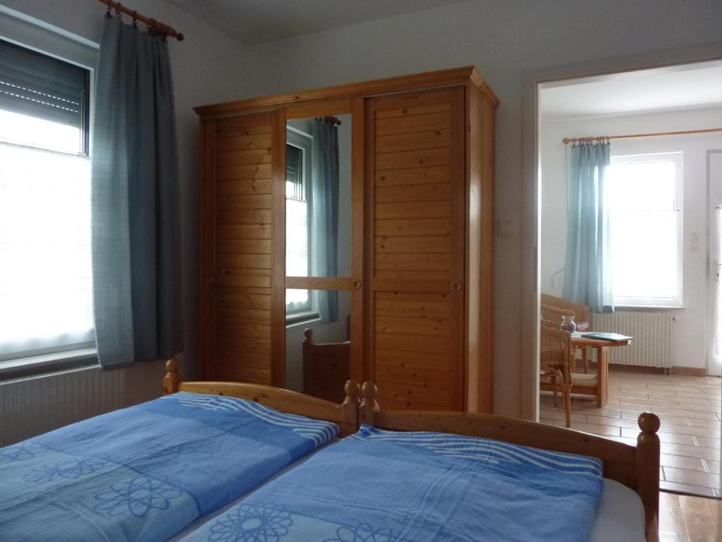 Feszek Apartmanhaz Вонярцвашхедь Экстерьер фото