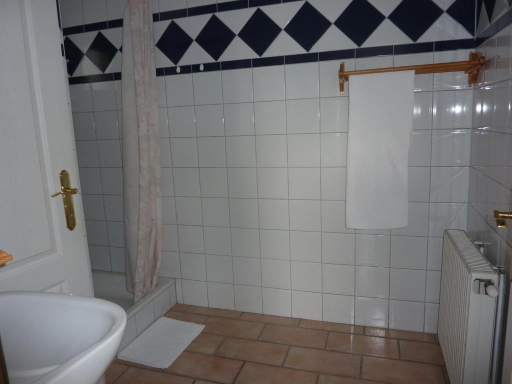 Feszek Apartmanhaz Вонярцвашхедь Экстерьер фото
